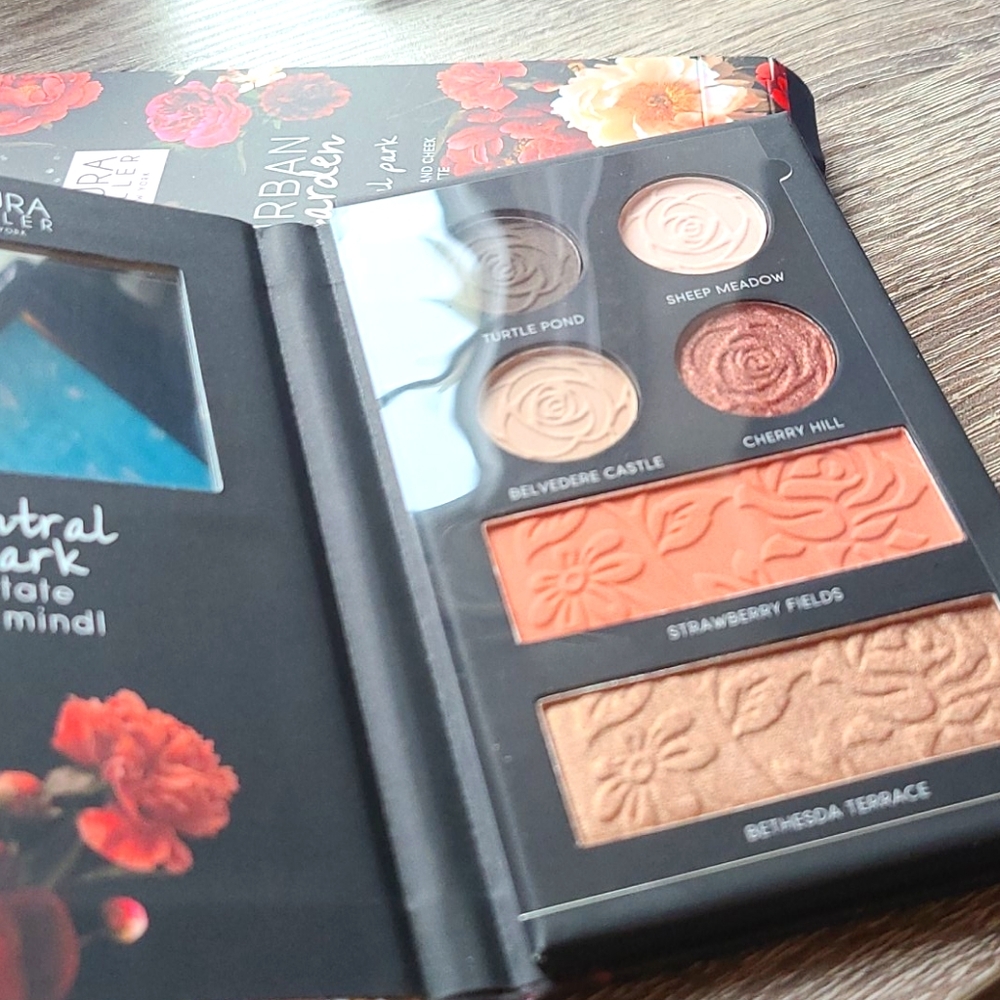 Laura Gellar URBAN garden Central Park Face. Eye,